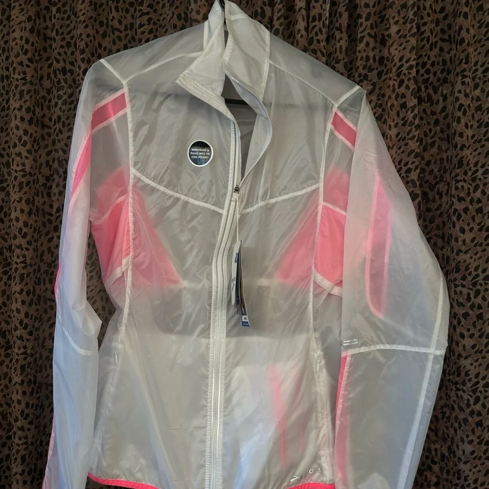 Brand New Brookes light weight packable Weatherproof jacket - Picture 2 of 4